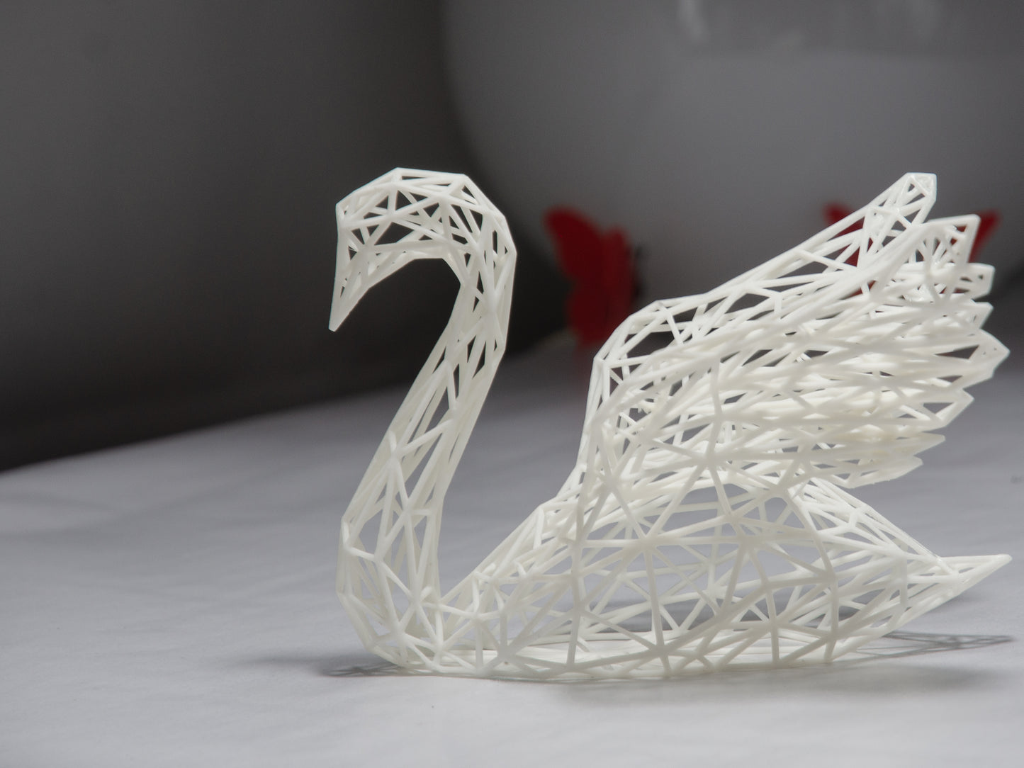 Geometric Swan Couple - Minimalistic Design