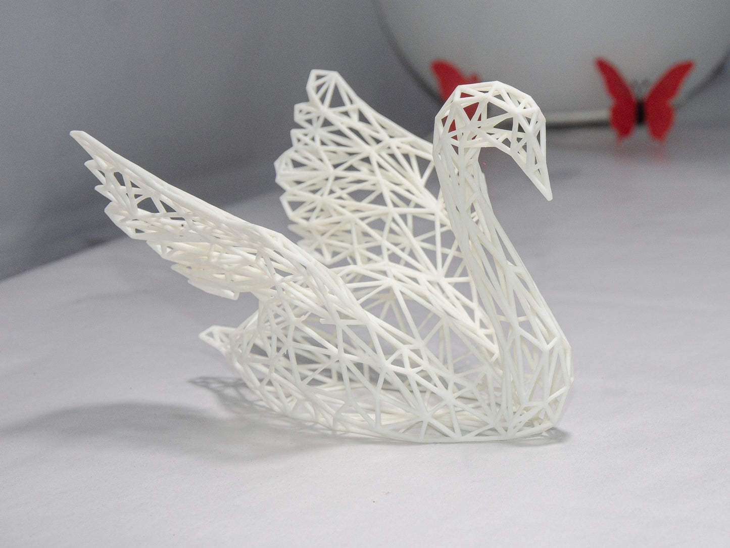Geometric Swan Couple - Minimalistic Design