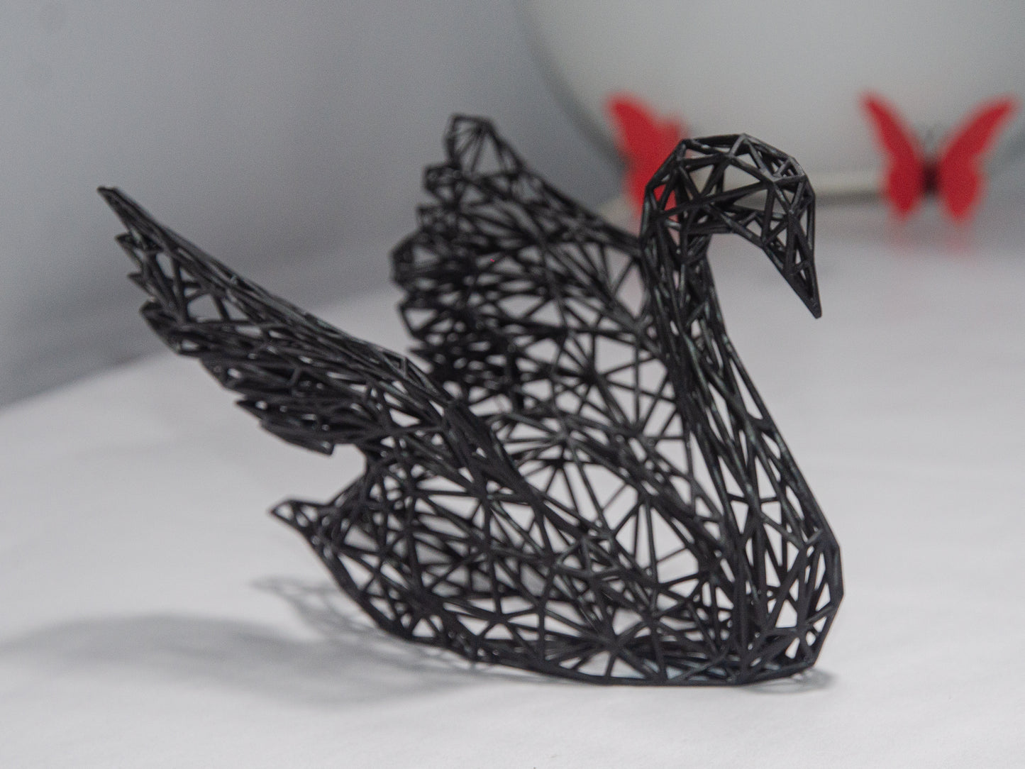 Geometric Swan Couple - Minimalistic Design