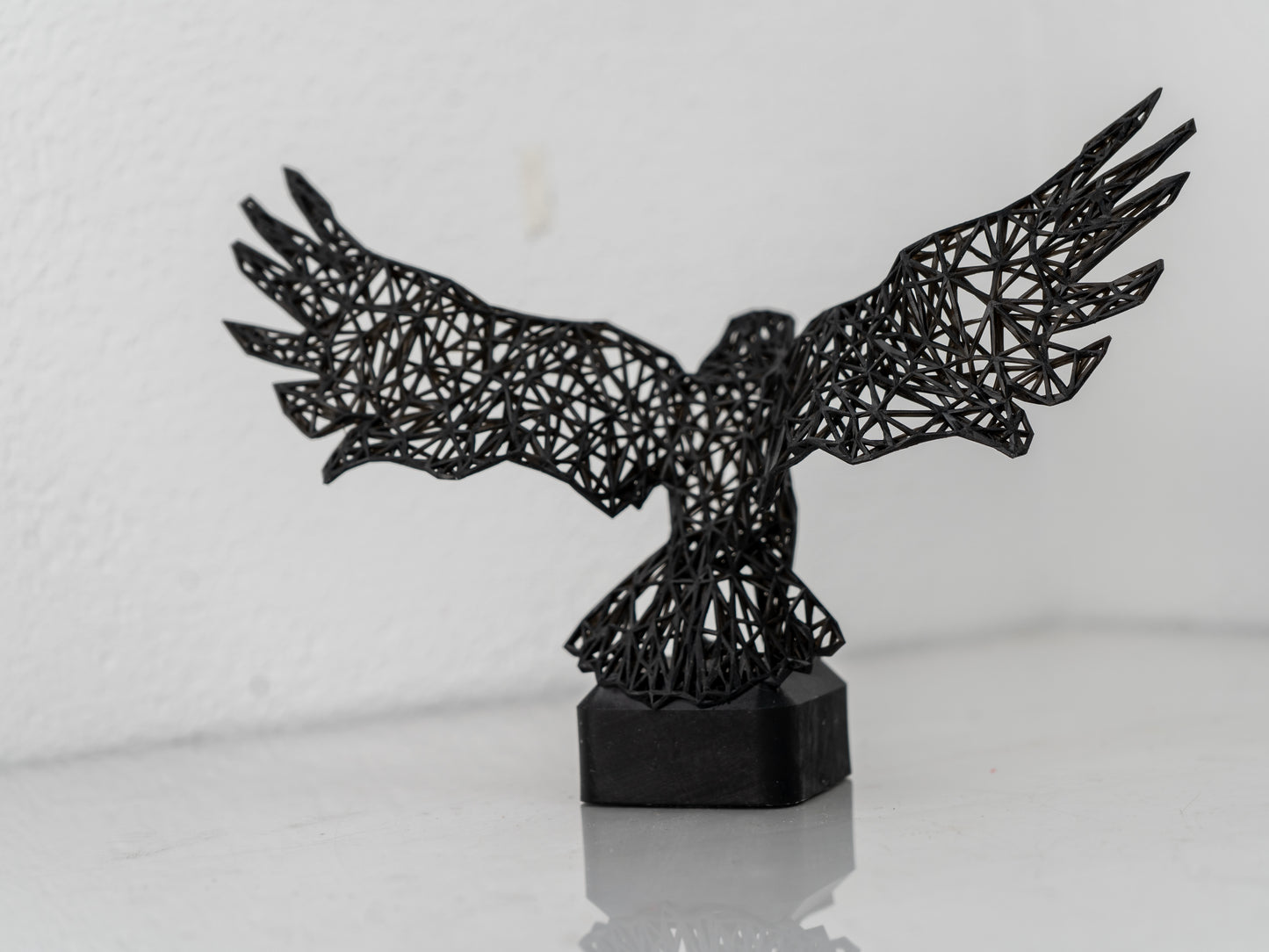 Mystical Raven Sculpture β Intricate Wired Grid Design - Open Wings for Enchanting Home Decor