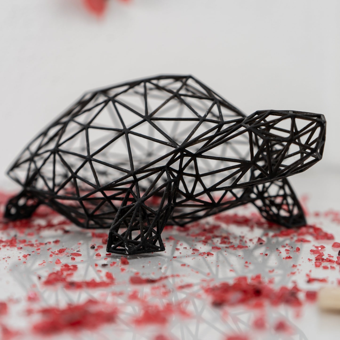 3D-Schildkrötenskulptur im Drahtgitterdesign