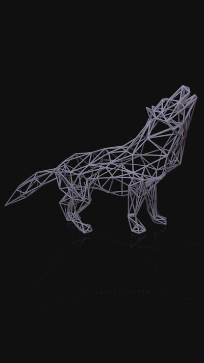 Majestic Modern Wolf Sculpture - 3D Wireframe Resin Art for Home Decor Geometric decor